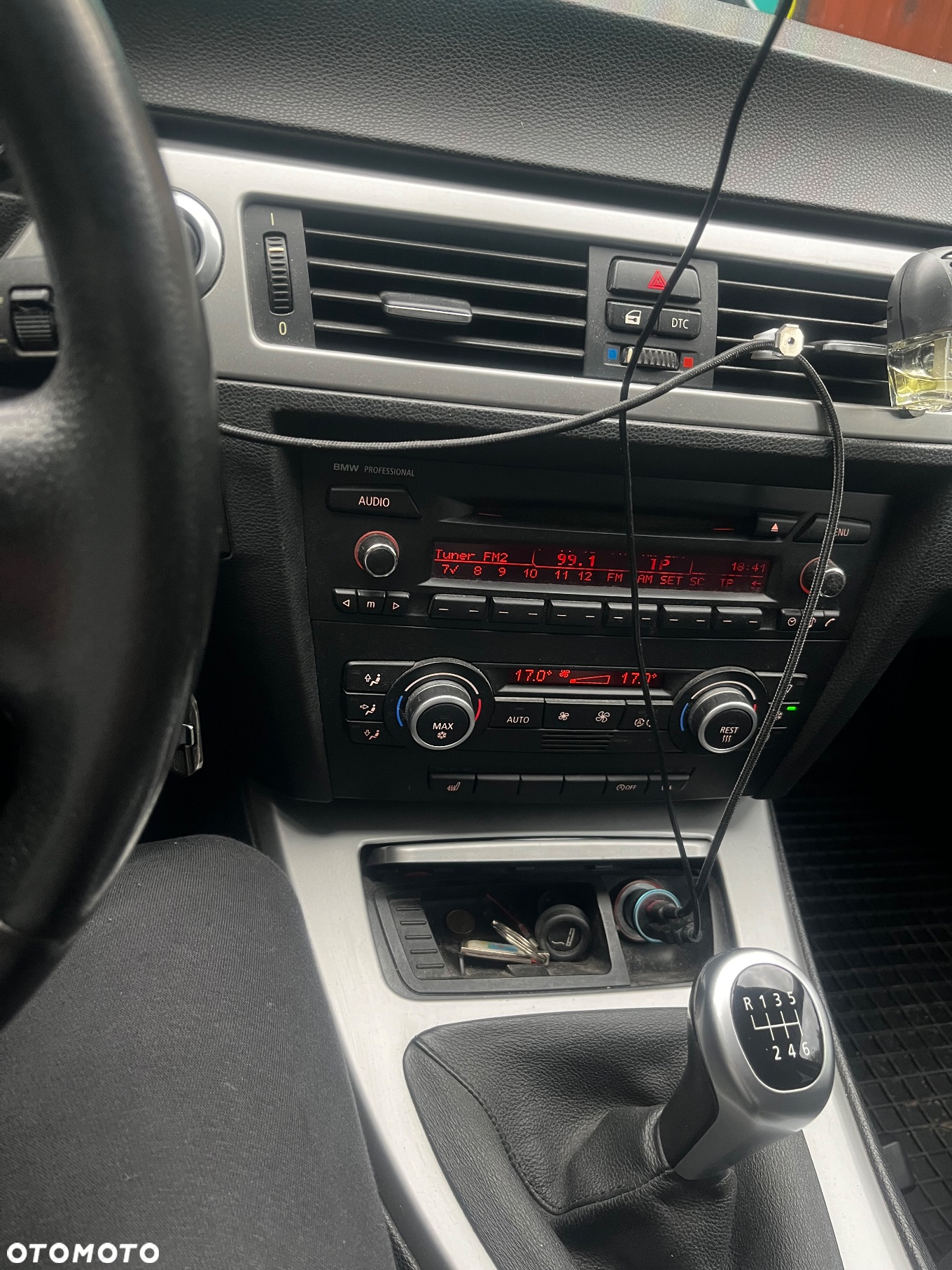 BMW Seria 3 318i - 7