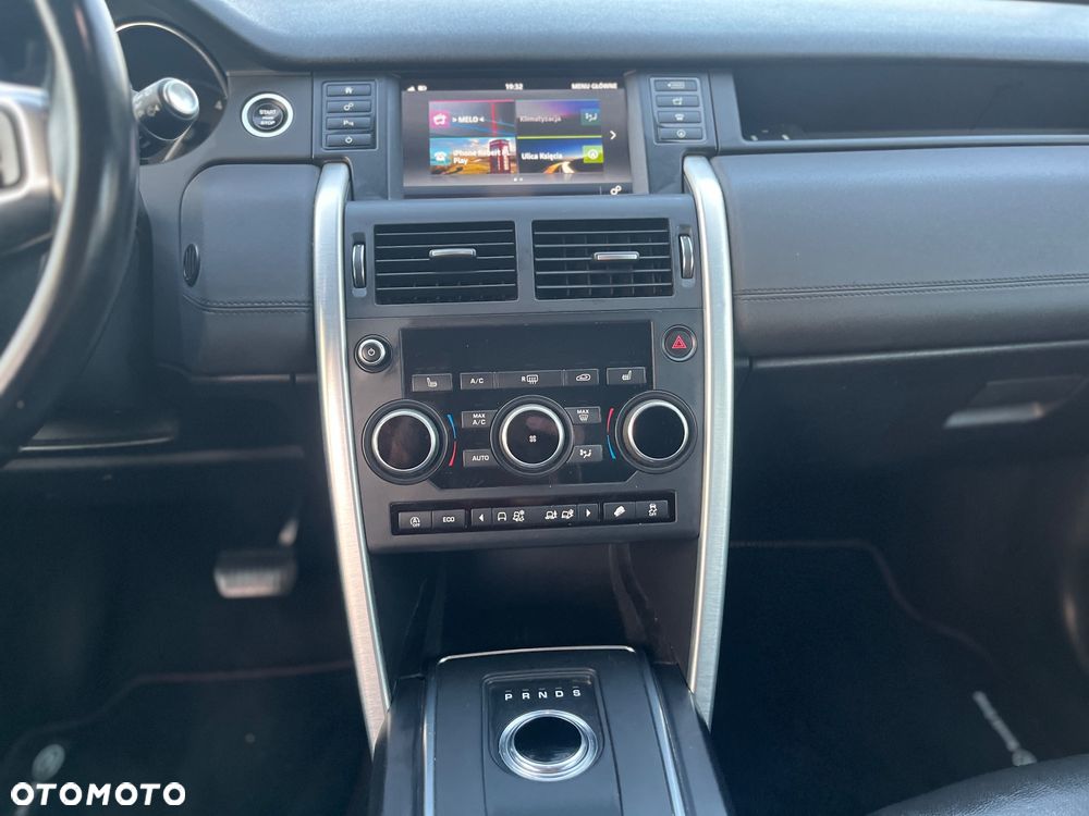 Land Rover Discovery Sport 2.0 D180 - 17