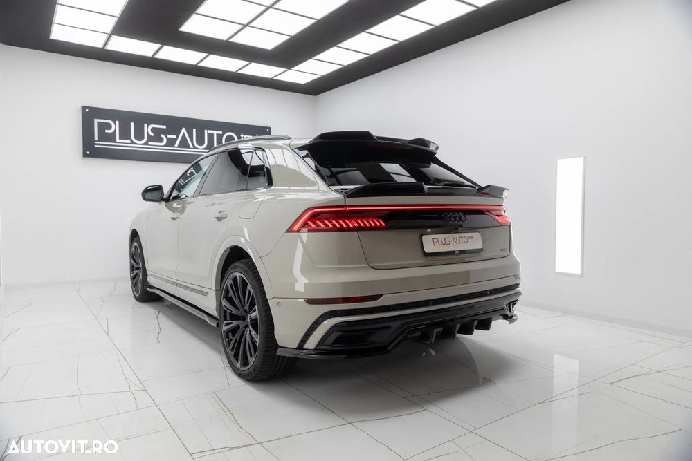 Audi Q8 55 TFSIe quattro tiptronic - 7