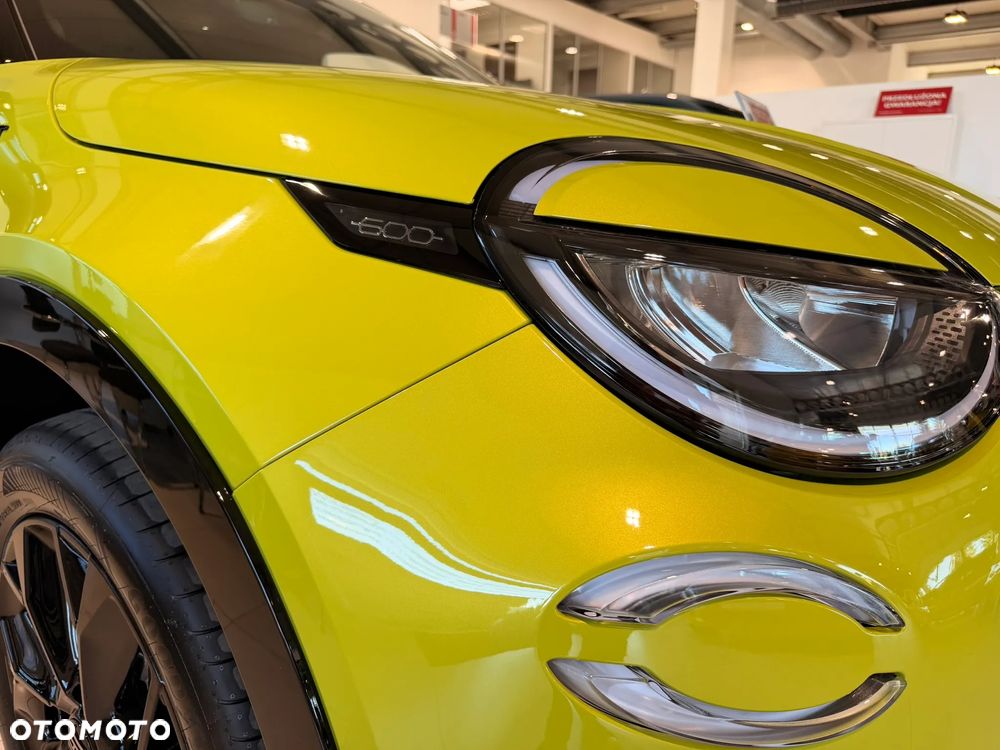 Fiat 600 1.2 Turbo Sport eDCT - 5