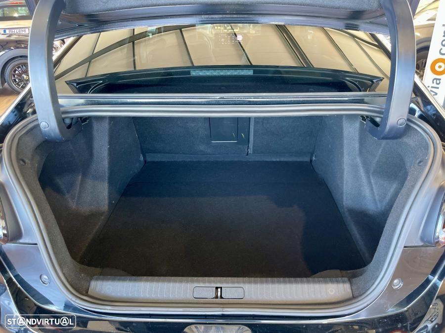 Citroën C4 X 1.2 PureTech Shine EAT8 - 32