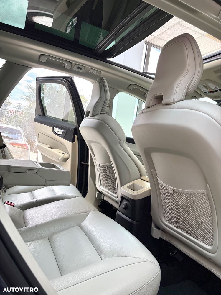 Volvo XC 60 Recharge T6 Twin Engine eAWD Inscription Expression - 14