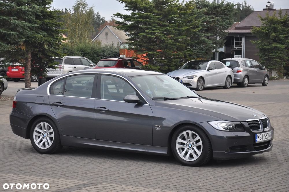 BMW Seria 3 325i - 9