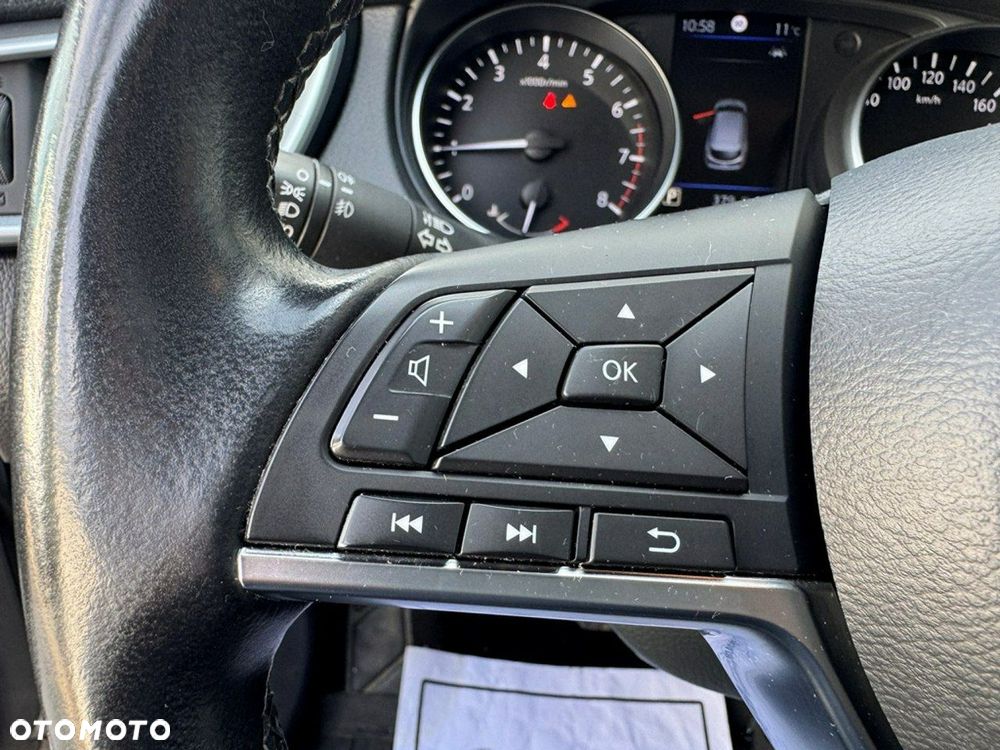 Nissan Qashqai - 13
