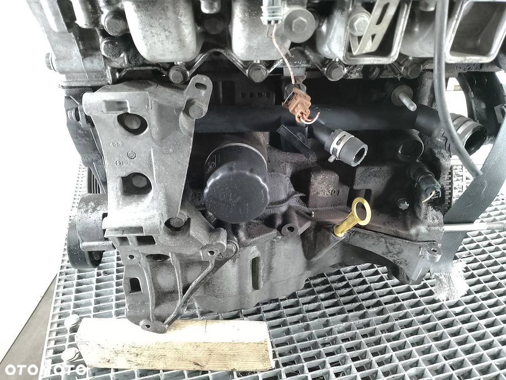 SILNIK RENAULT SCENIC II K4M 1.6 16V - 11