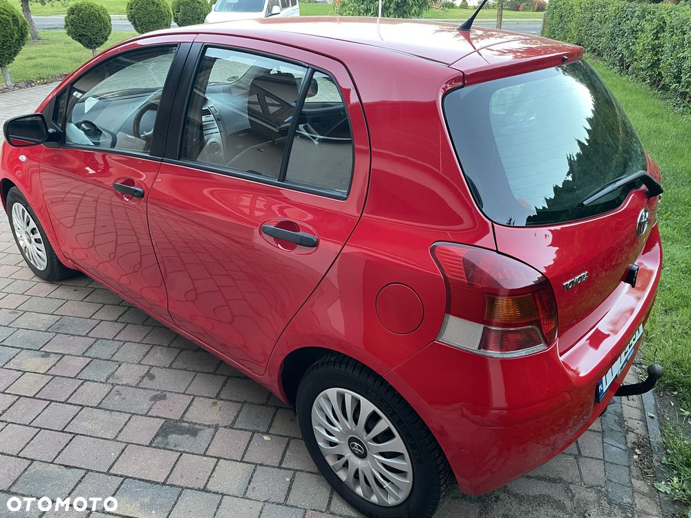 Toyota Yaris 1.33 VVT-i Life - 11