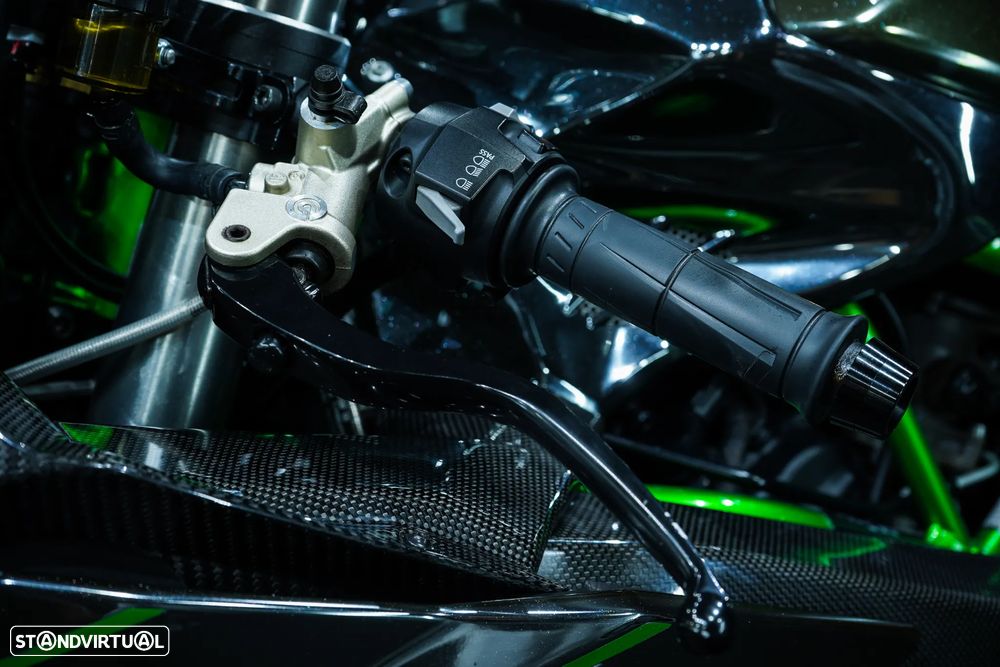 Kawasaki H H2 Supercharged - 16