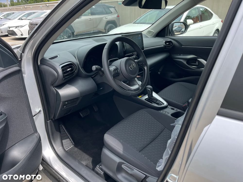 Toyota Yaris Cross Hybrid 1.5 Comfort - 10