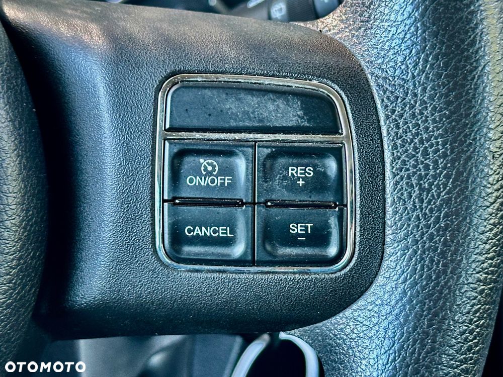 Jeep Liberty - 22