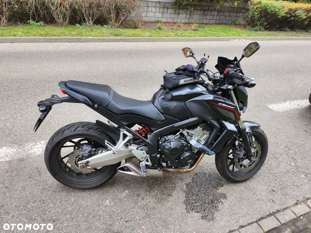 Honda CB - 4
