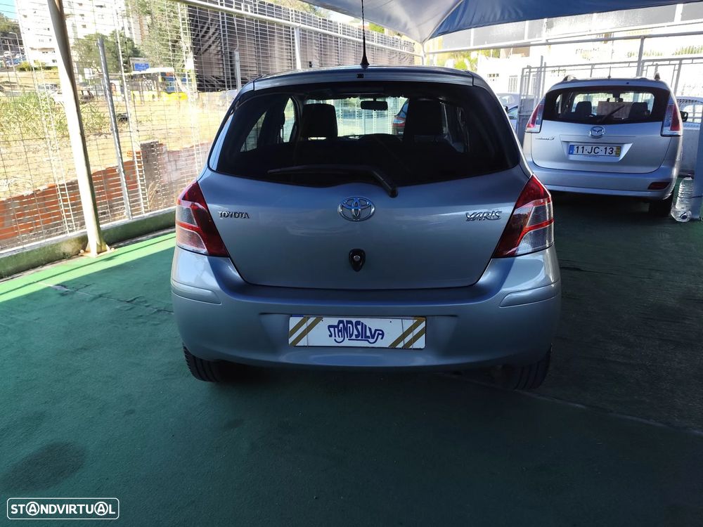Toyota Yaris 1.0 VVT-i ACtive+AC - 6