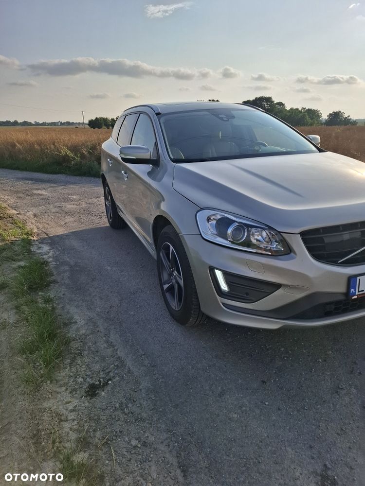 Volvo XC 60 - 4
