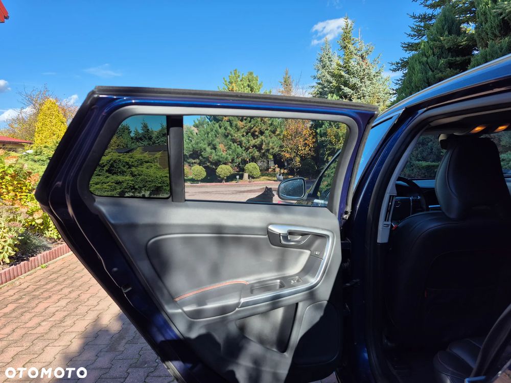 Volvo V60 D3 Drive-E Ocean Race - 23