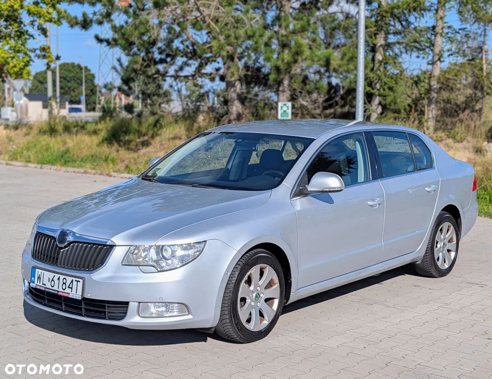 Skoda Superb 1.8 TSI DSG Ambition - 1