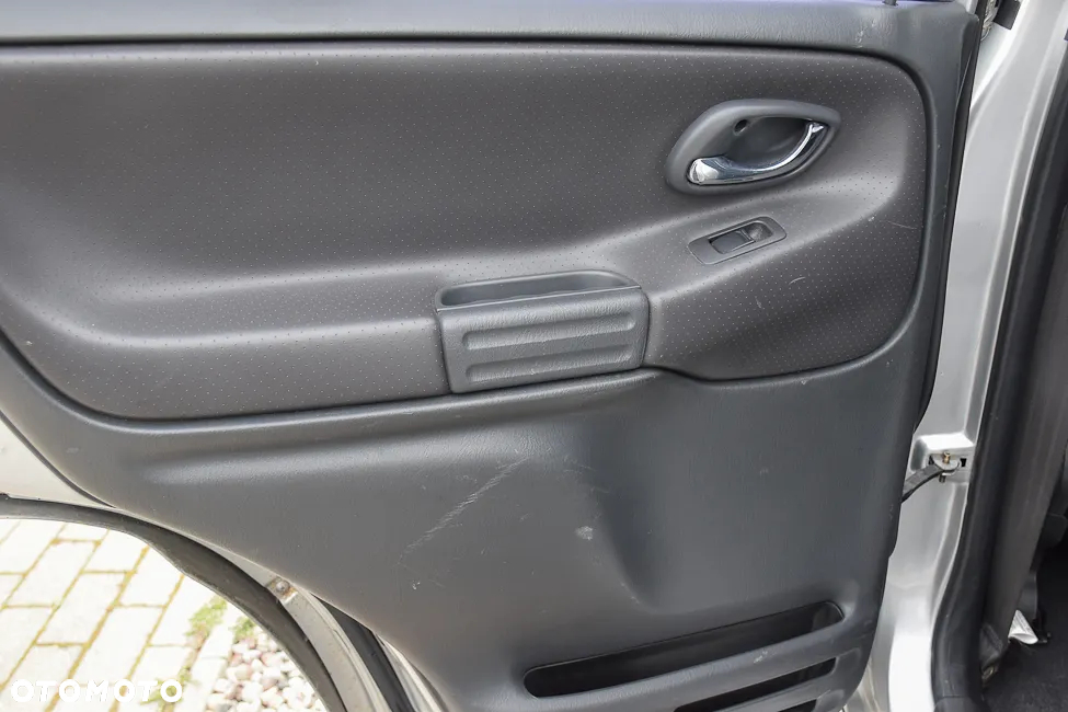 Suzuki Grand Vitara 2.0 TD Limited - 34
