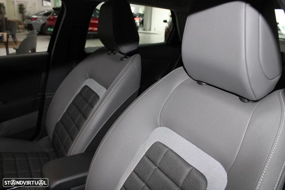 Citroën e-C4 X 50 kWh Plus - 11
