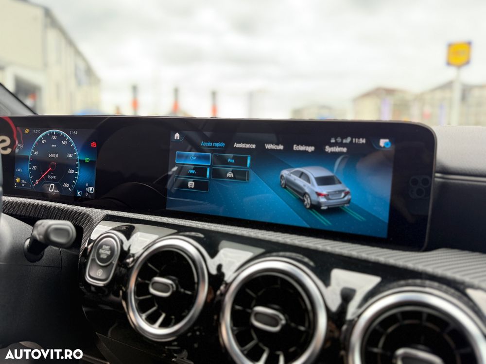 Mercedes-Benz A 180 d Sedan 8G-DCT - 16
