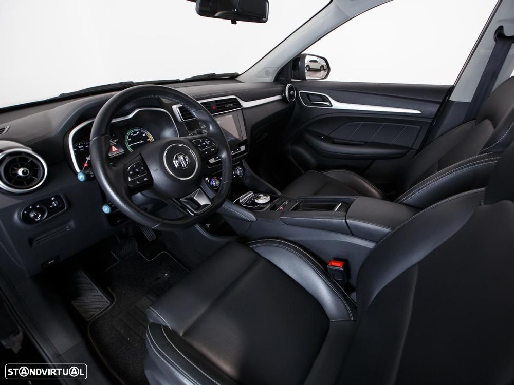 MG ZS EV 44.5 kWh Luxury - 9