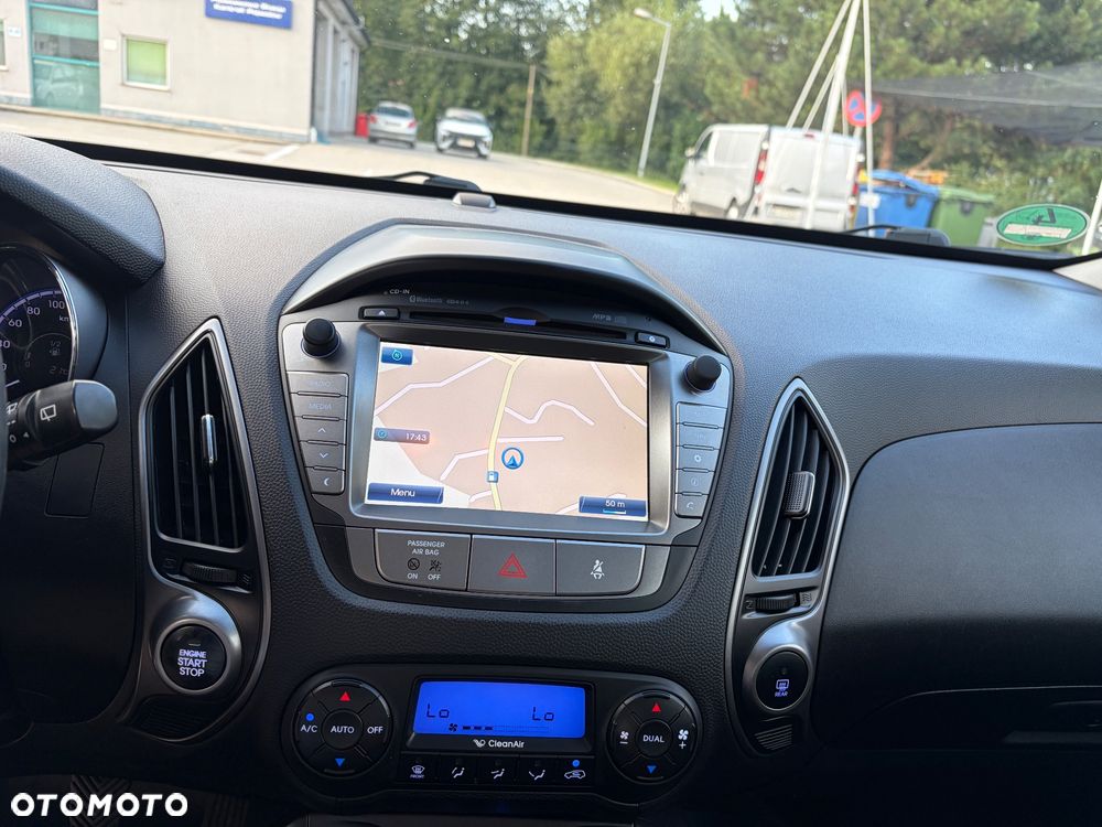 Hyundai ix35 2.0 CRDi Premium 4WD - 19