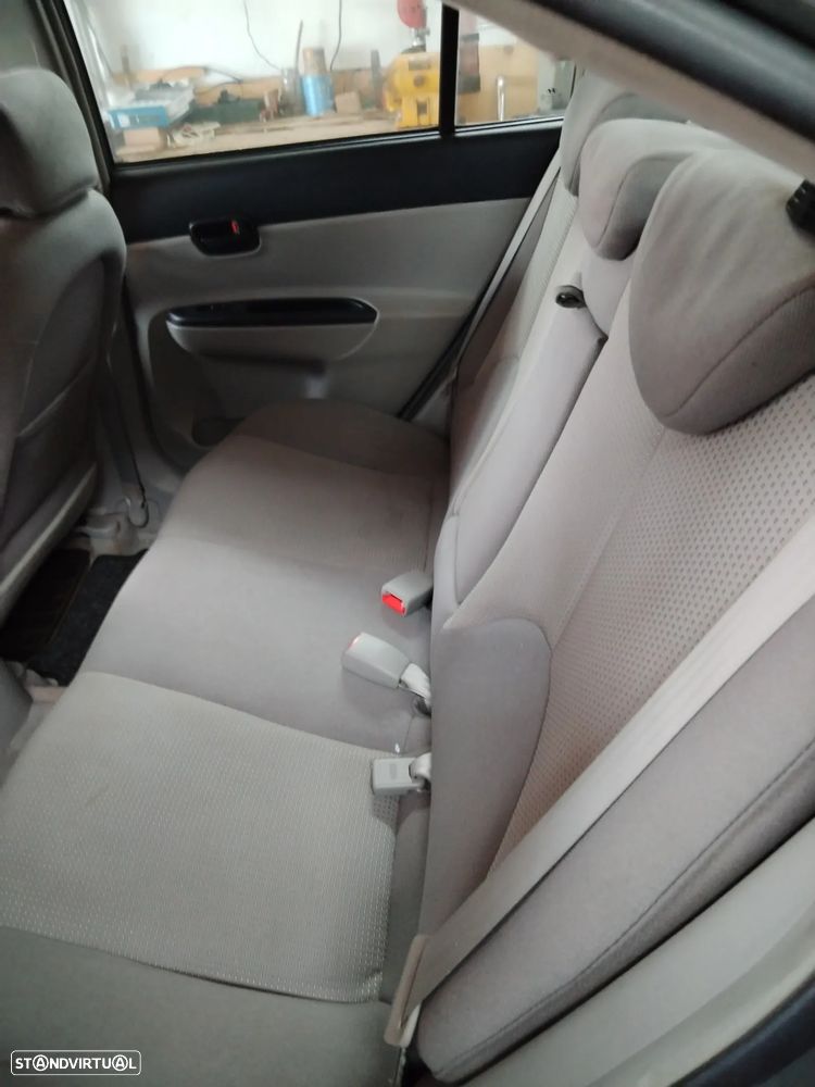 Hyundai Accent 1.5 CRDi VGT Style - 11