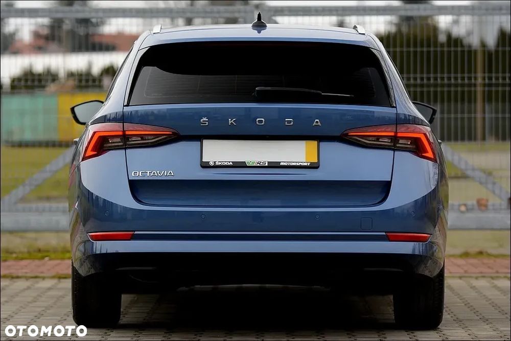 Skoda Octavia Combi 2.0 TDI DSG Ultimate - 7