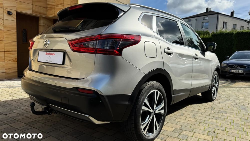 Nissan Qashqai 1.3 DIG-T SHIRO - 11