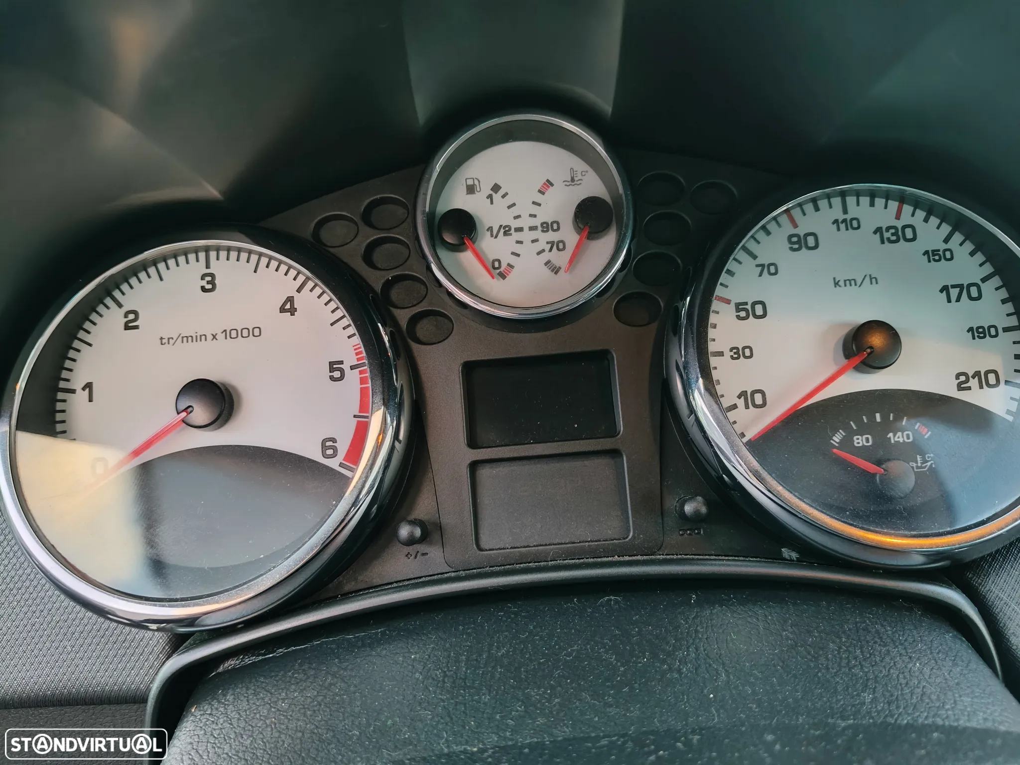 Peugeot 207 CC 1.6 HDi FAP Sport - 13