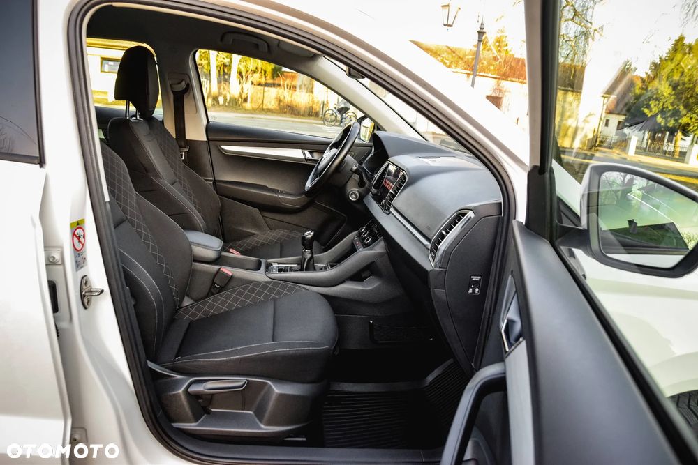 Skoda Karoq 1.5 TSI ACT 4x2 Ambition - 27