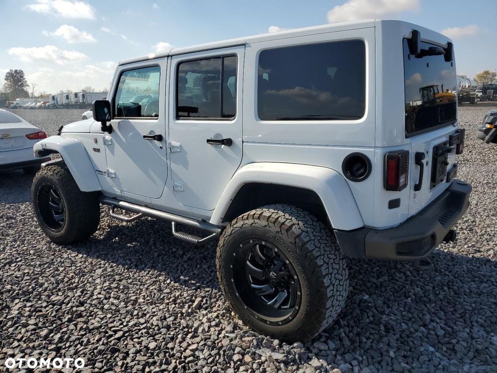 Jeep Wrangler - 3