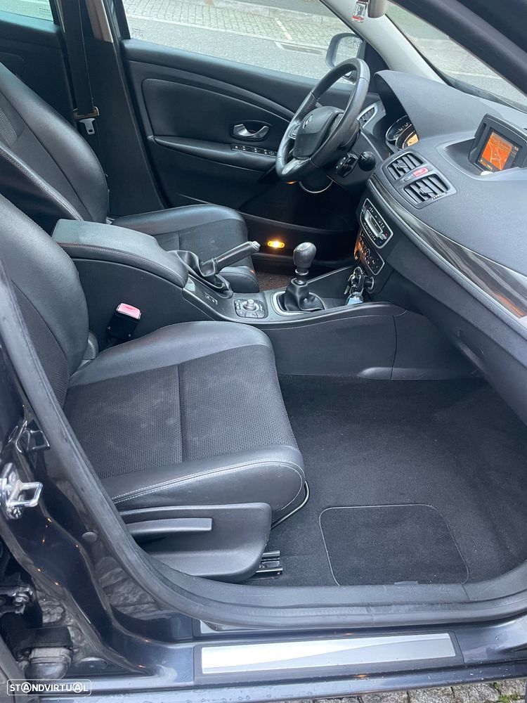 Renault Mégane Sport Tourer - 21