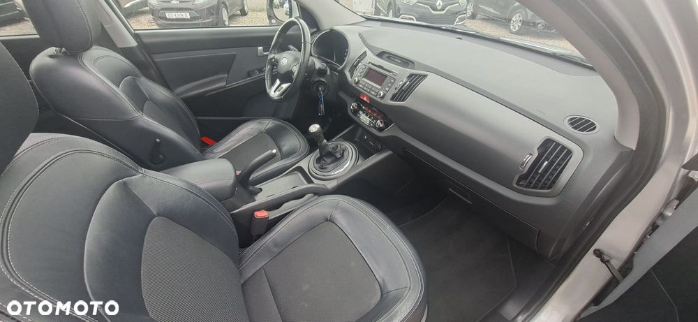 Kia Sportage 2.0 CVVT 2WD Attract - 8