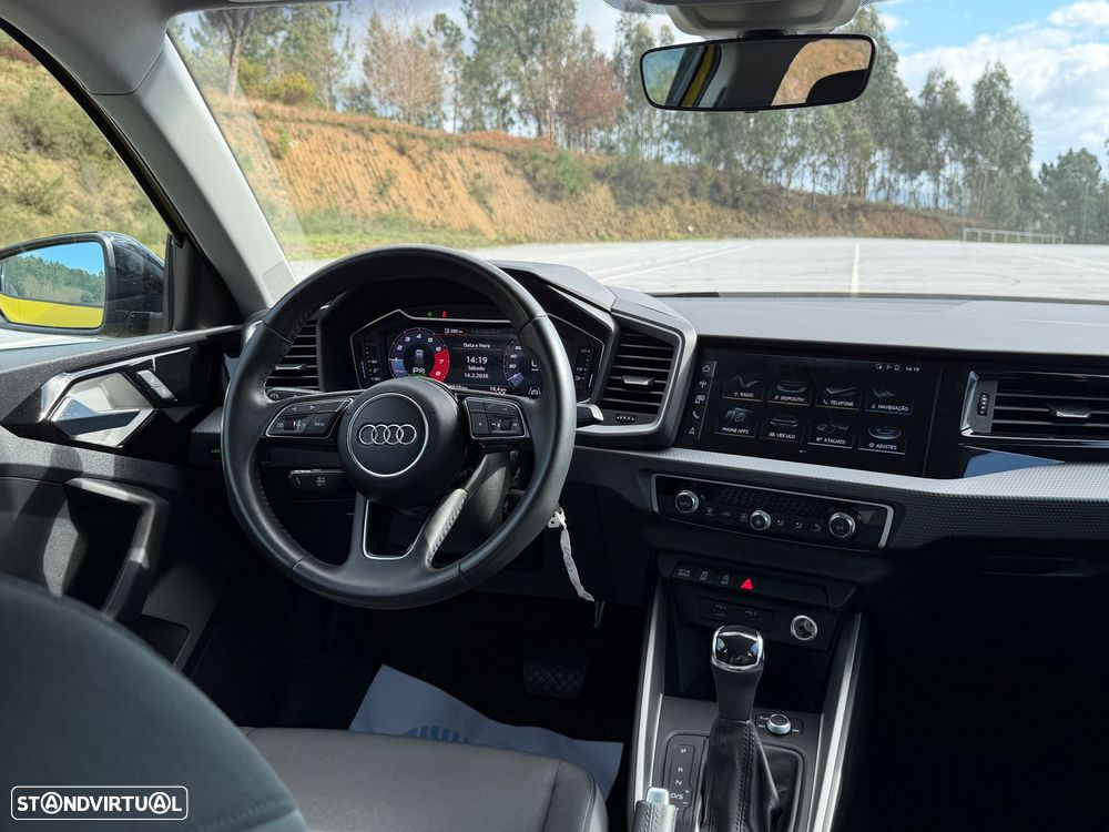 Audi A1 Citycarver 30 TFSI S tronic - 33