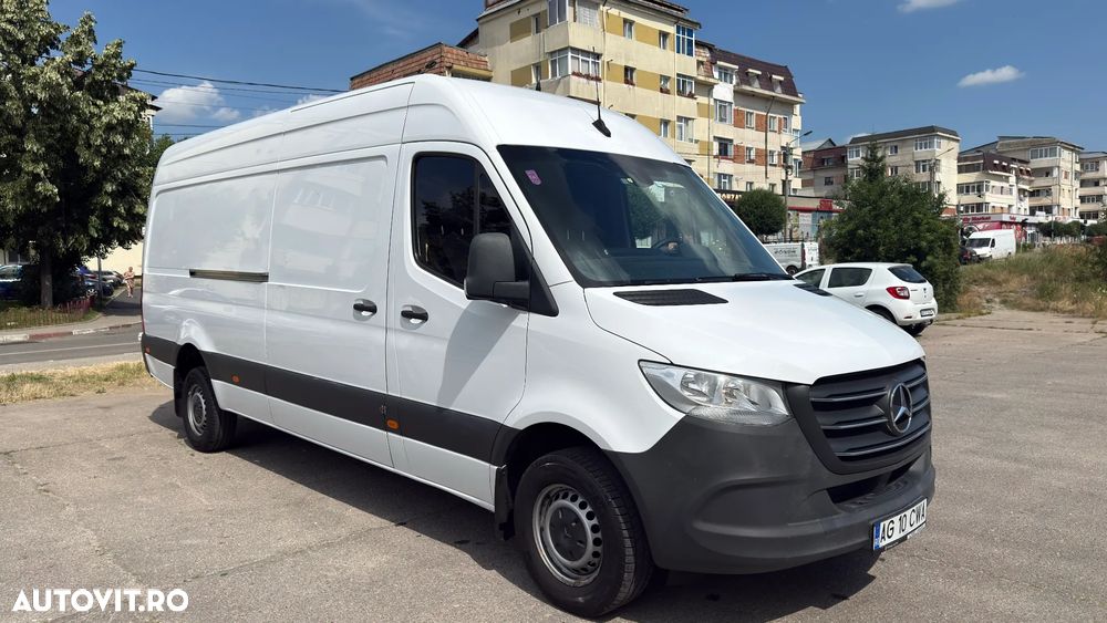 Mercedes-Benz Sprinter - 10