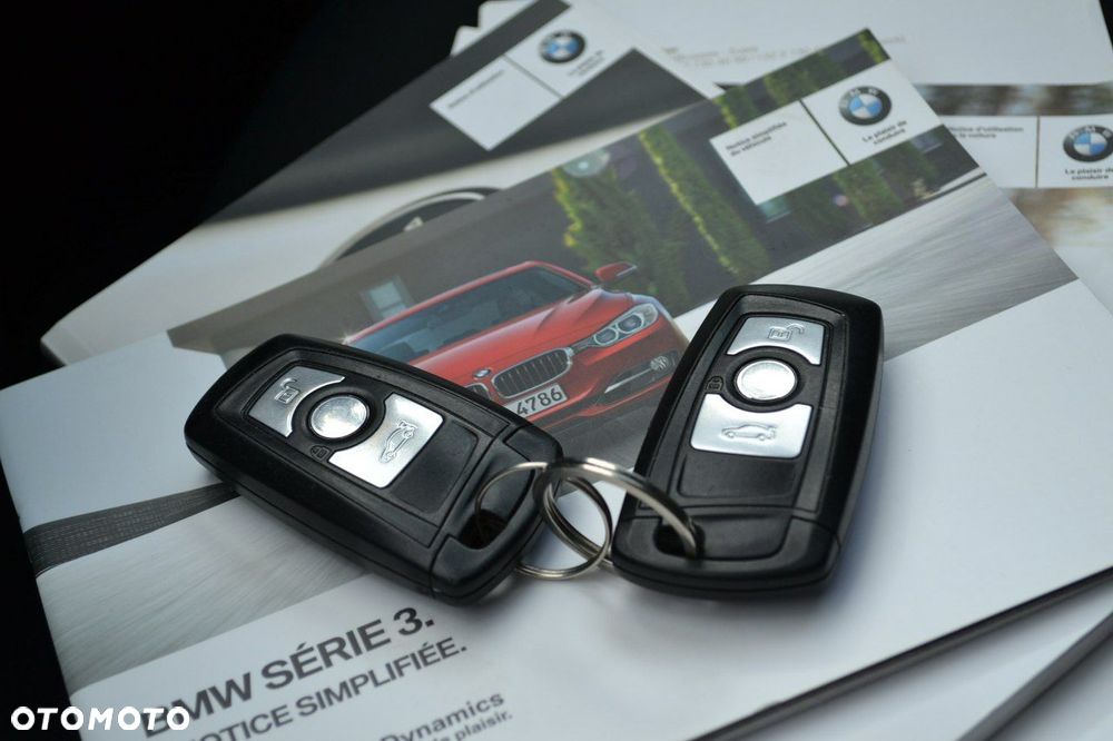 BMW Seria 3 - 16