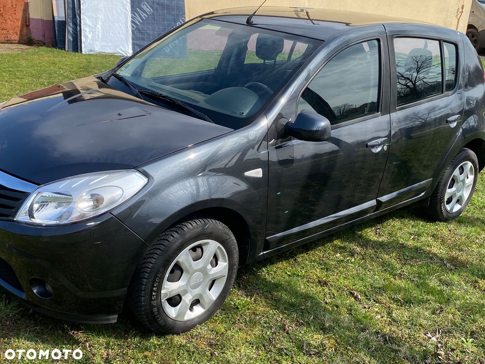 Dacia Sandero 1.2 16V - 12