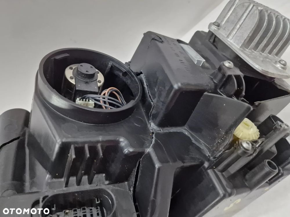 SEAT ATECA 576 16- PRAWA LAMPA PRZEDNIA PRZÓD FULL LED , NR 576941008D , NR AUKCJI LA366 - 25