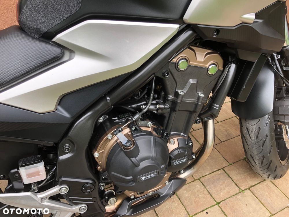 Honda CB - 20
