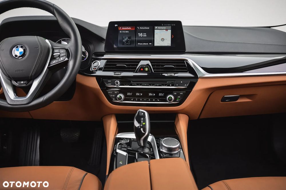 BMW Seria 5 520d Efficient Dynamics Edition Luxury Line - 29