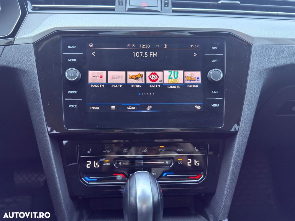 Volkswagen Passat 2.0 TDI DSG Comfortline - 16