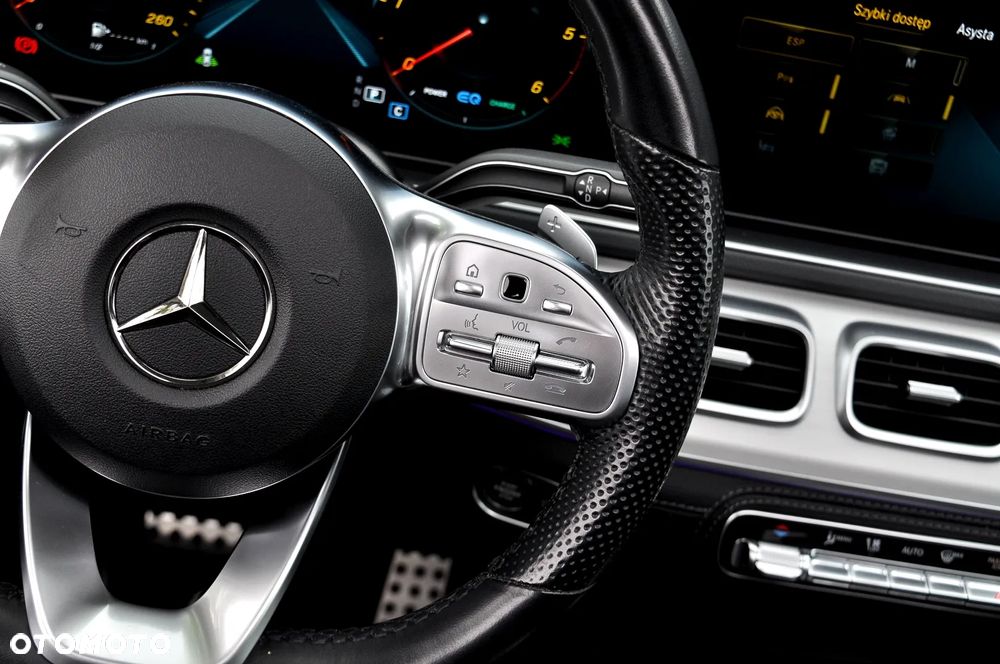 Mercedes-Benz GLE 300 d 4Matic 9G-TRONIC AMG Line - 28