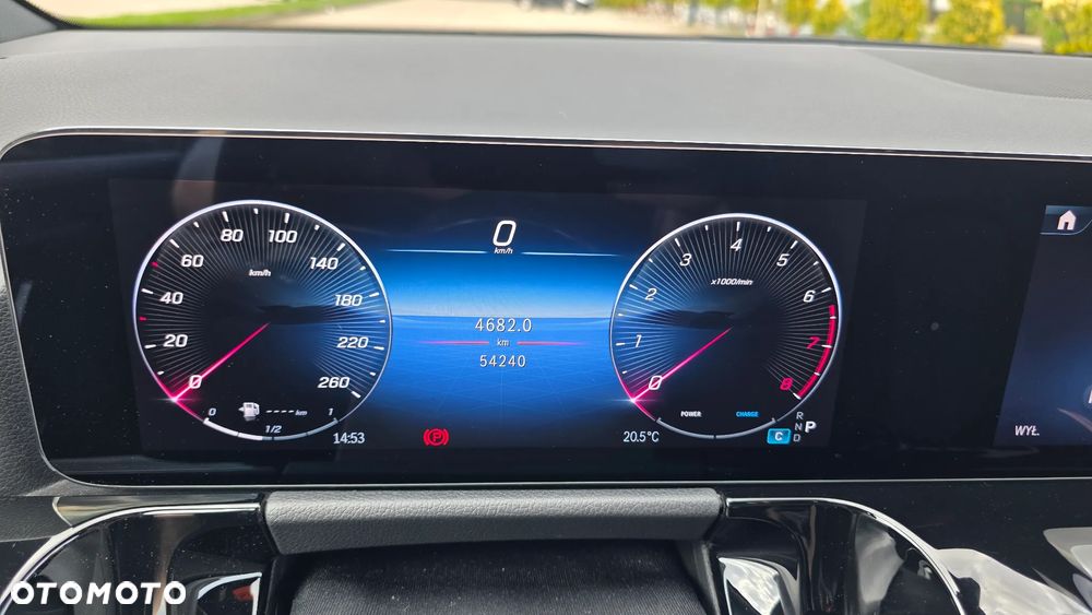 Mercedes-Benz GLA 250 4Matic 8G-DCT Special Edition - 21