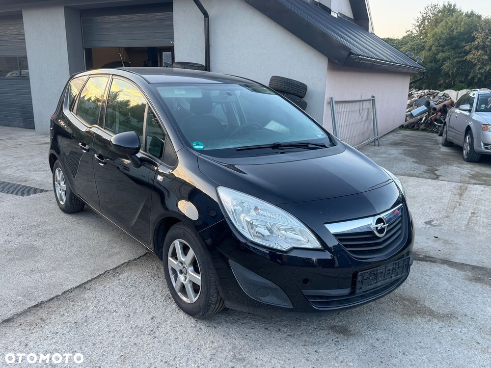 Opel Meriva 1.4 T Cosmo - 4