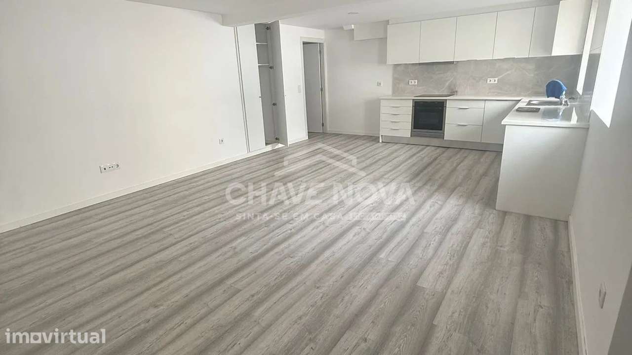 Apartamento T2 Santa Maria de Lamas - Grande imagem: 2/11