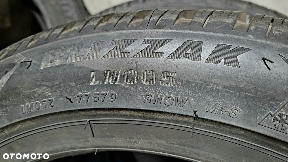 1x Bridgestone Blizzak LM005 235/45R17 97V XL Z561A - 8