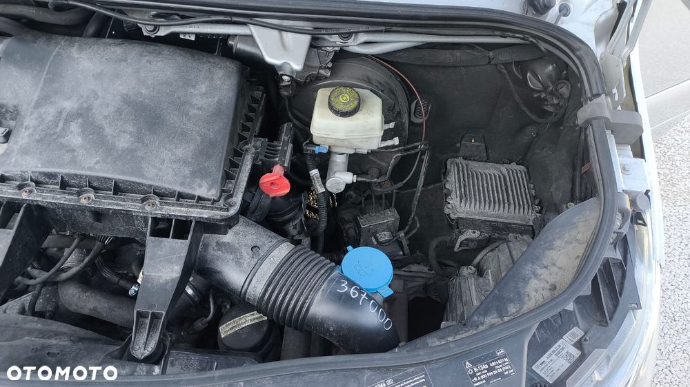 Mercedes-Benz Sprinter - 20