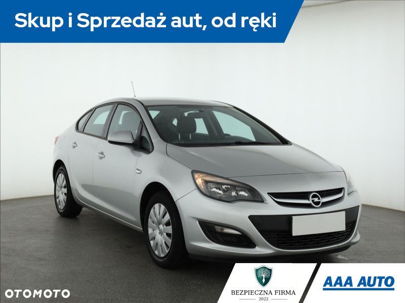 Opel Astra - 3