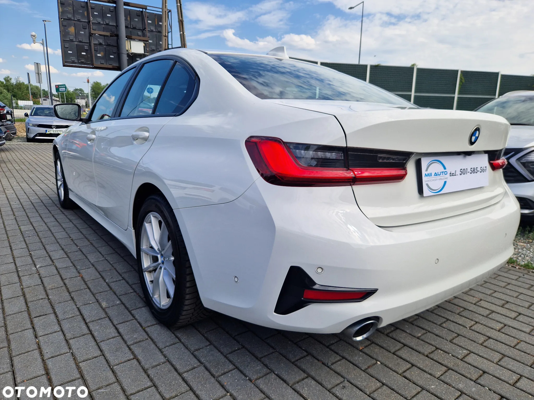 BMW Seria 3 320d xDrive Advantage sport - 12