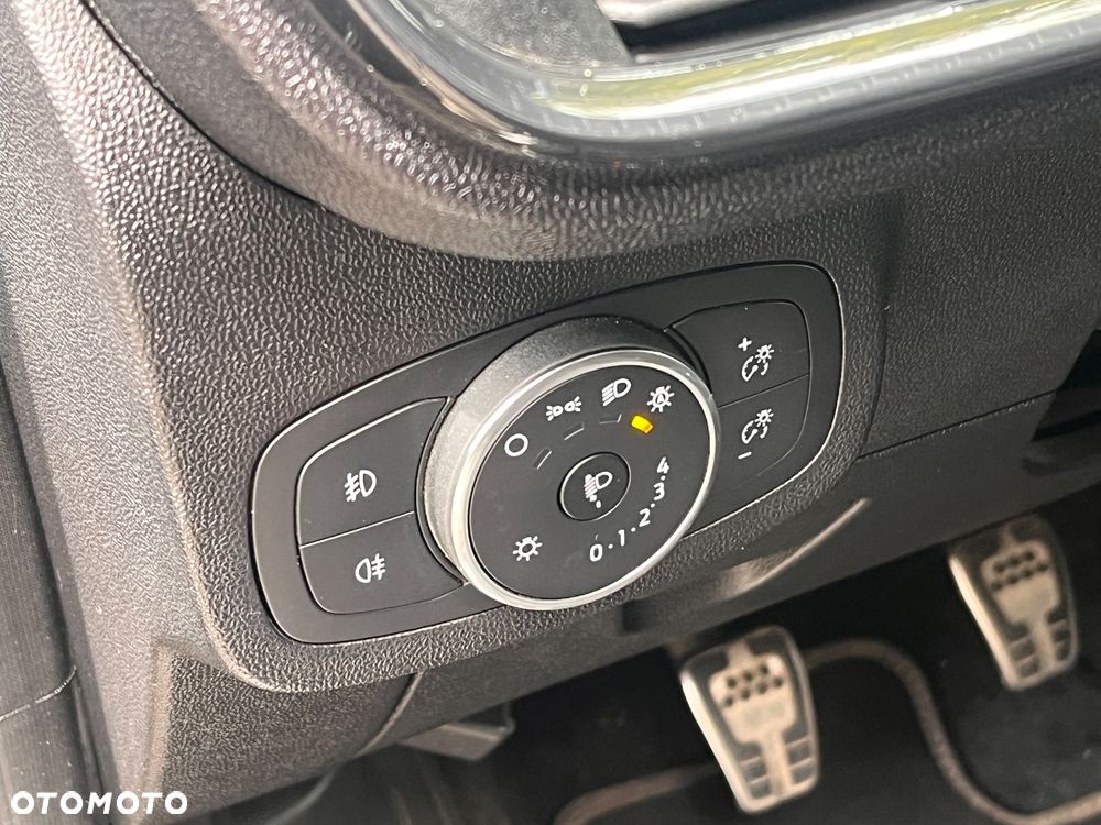 Ford Fiesta 1.0 EcoBoost S&S ST-LINE - 34