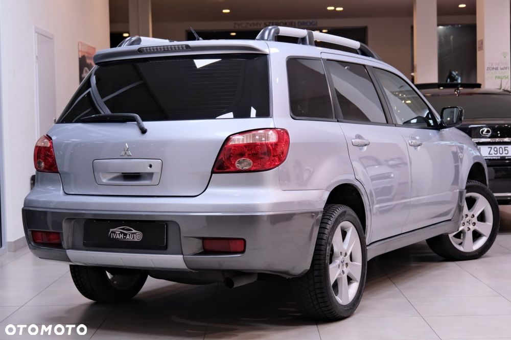 Mitsubishi Outlander 2.0 Comfort - 16