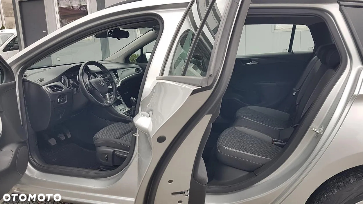 Opel Astra V 1.5 CDTI Edition S&S - 24